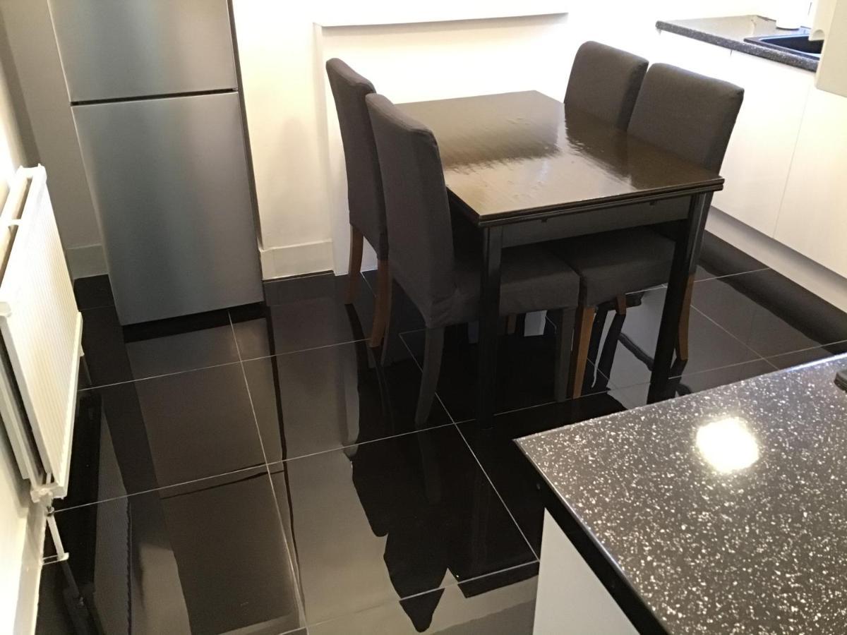 런던 Residential Quarters, General Gordon Square 아파트 외부 사진