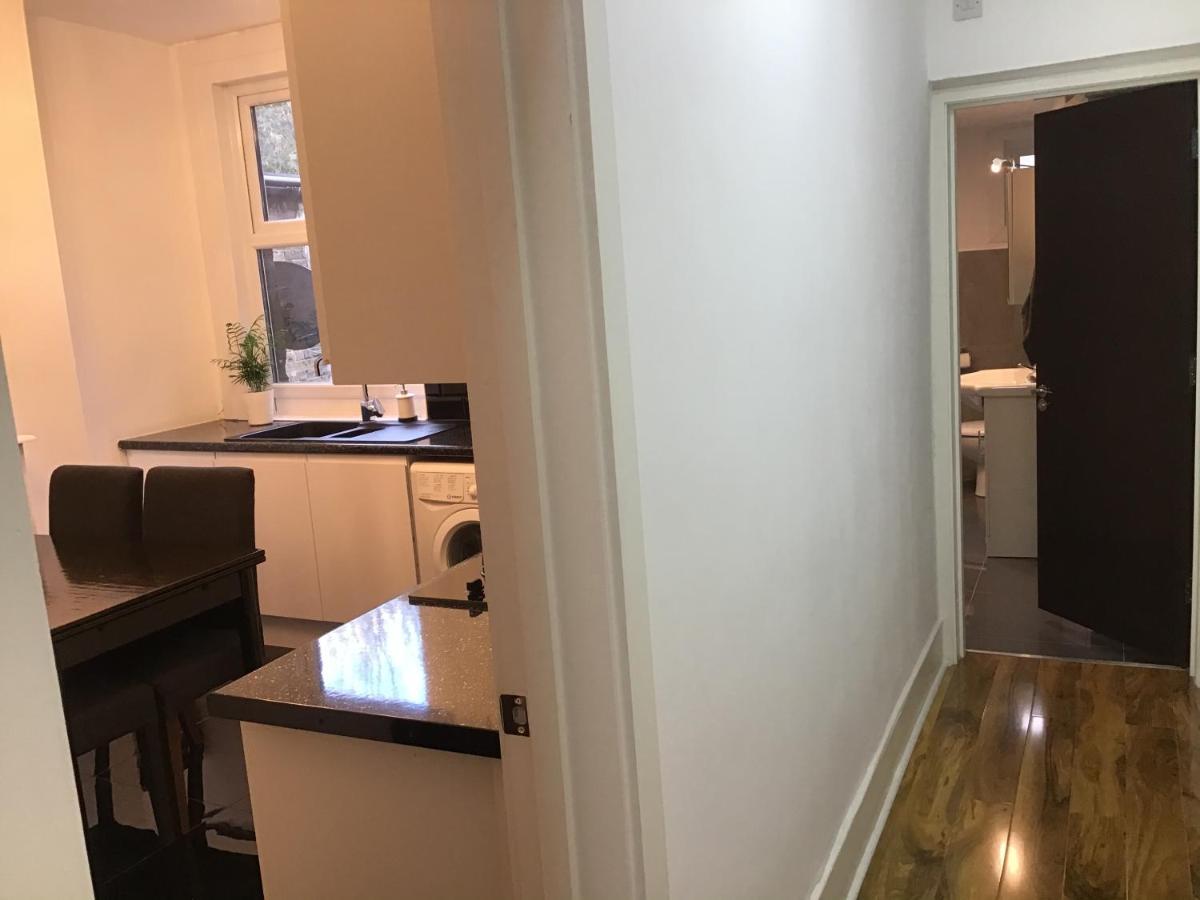 런던 Residential Quarters, General Gordon Square 아파트 외부 사진