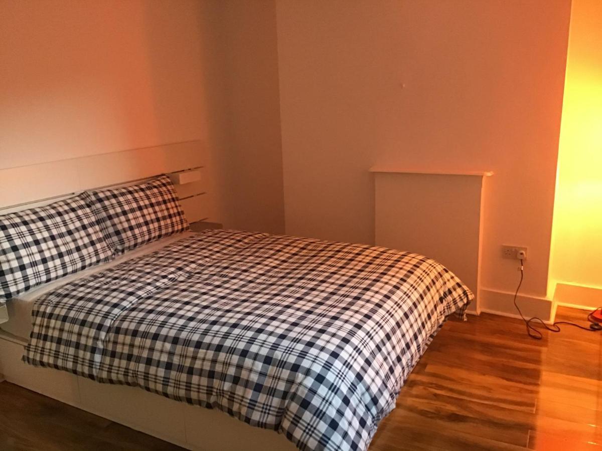 런던 Residential Quarters, General Gordon Square 아파트 외부 사진